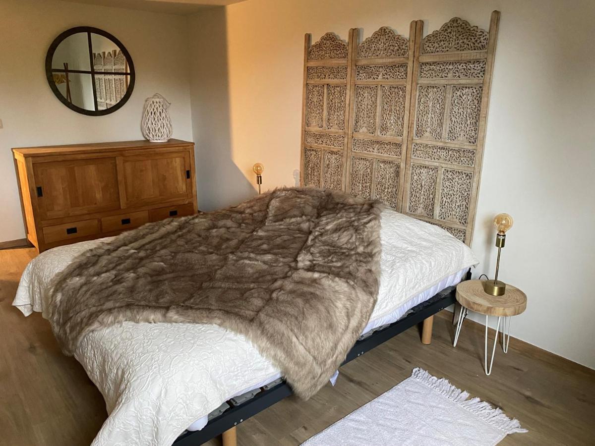 Le Logis Des Chenes, Superbe Bungalow Dans Quartier Residentiel Proche De Namur Wepion Екстер'єр фото